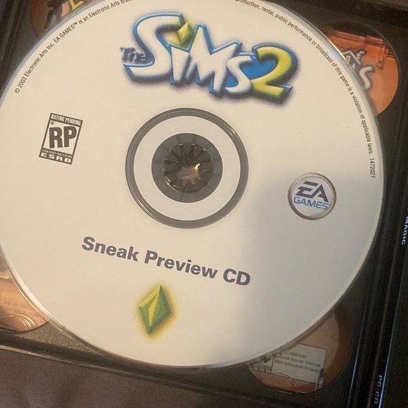 The Sims 2 Expansion Pack (Missing a CD) - Picture 4 of 5
